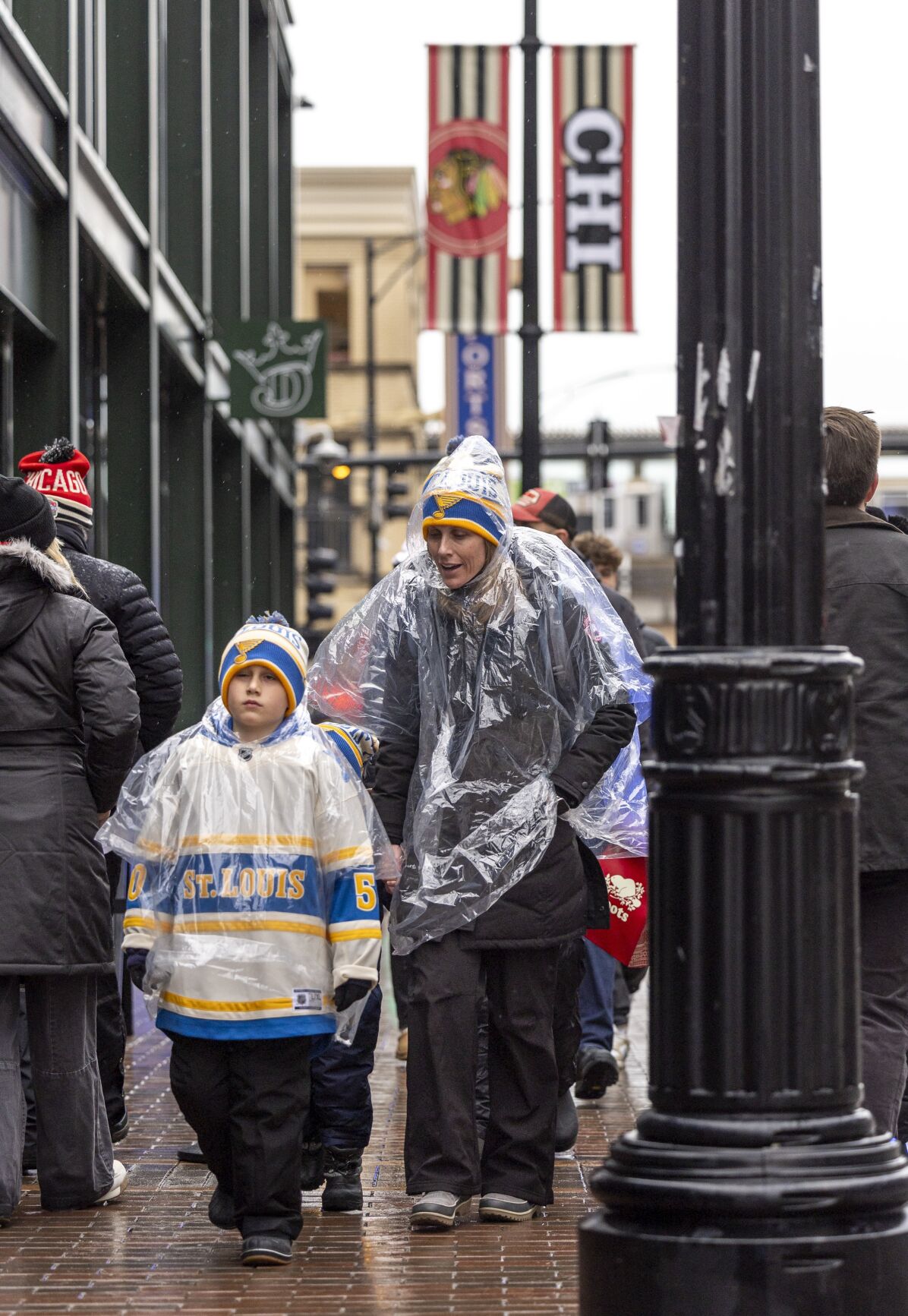 Fans get ready to cheer on Blues in the Winter Classic